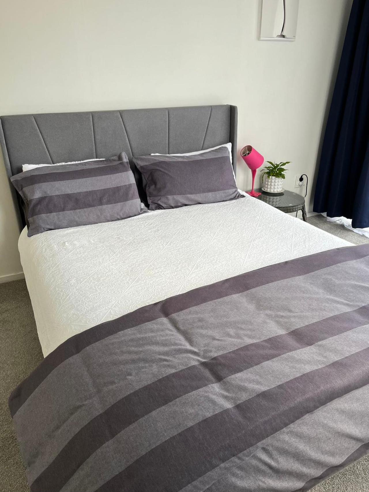 Totara Vale, Free Coffee, Parking And Wifi, Near Glenfield Mall And Highway 18,1 Auckland Exterior photo